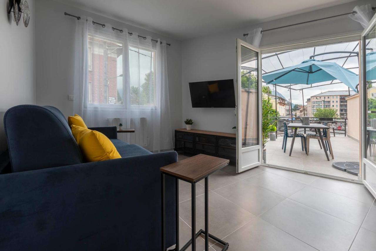 Loc Trotteur Le Graphite T2 Grand Confort Terrasse Лурд Екстериор снимка