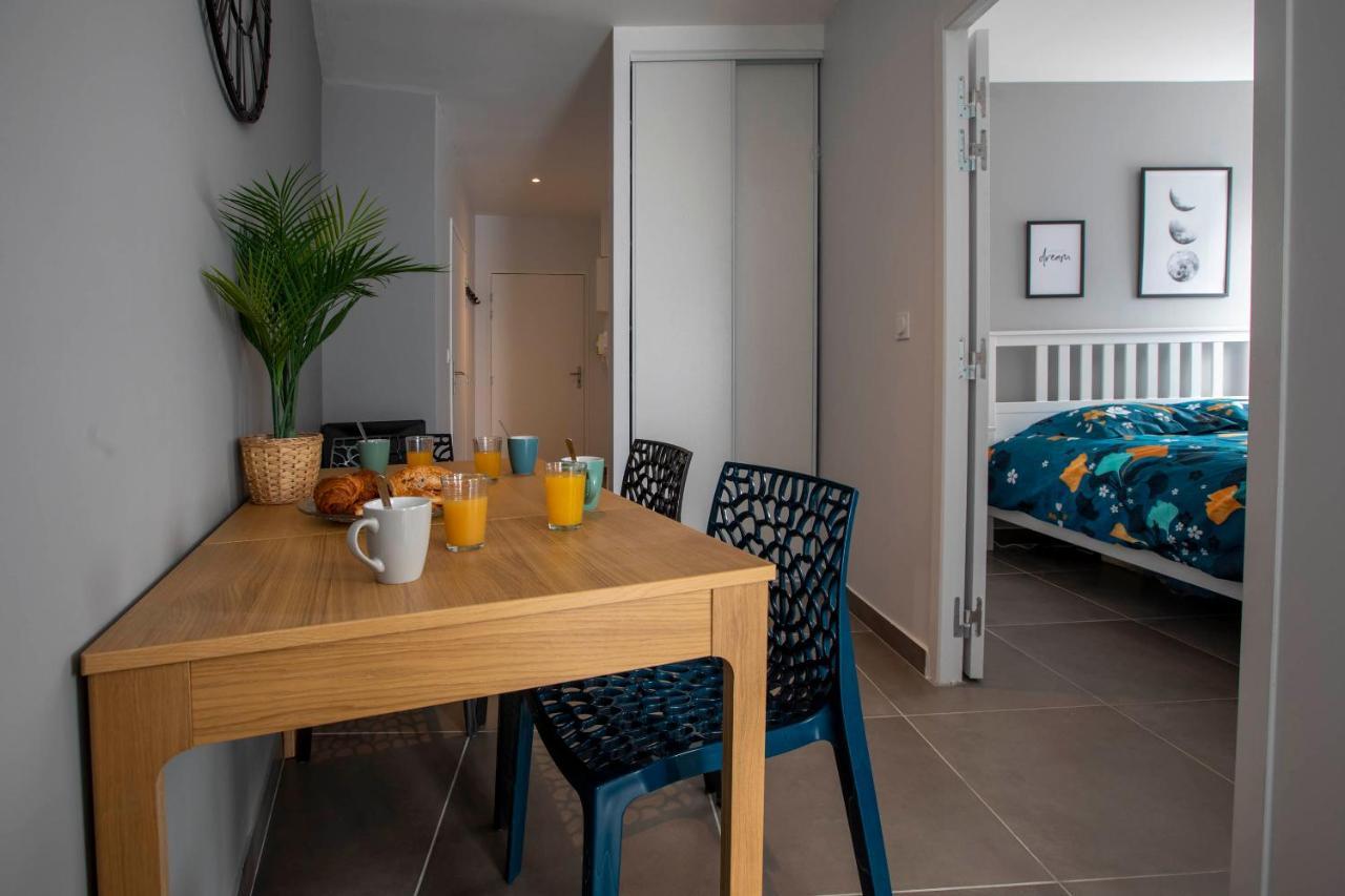 Loc Trotteur Le Graphite T2 Grand Confort Terrasse Лурд Екстериор снимка